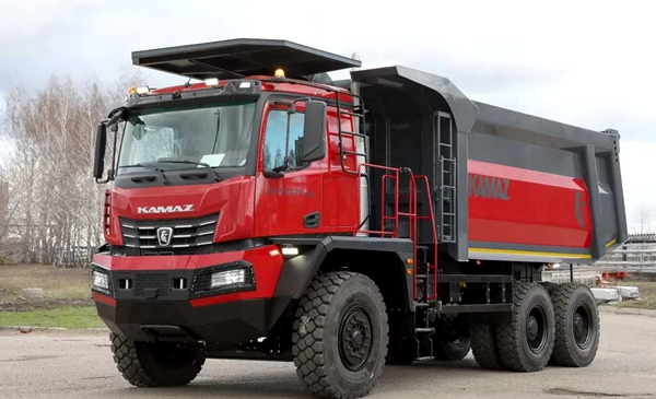 带你看俄罗斯卡玛兹最新推出的Atlant-50矿用自卸车