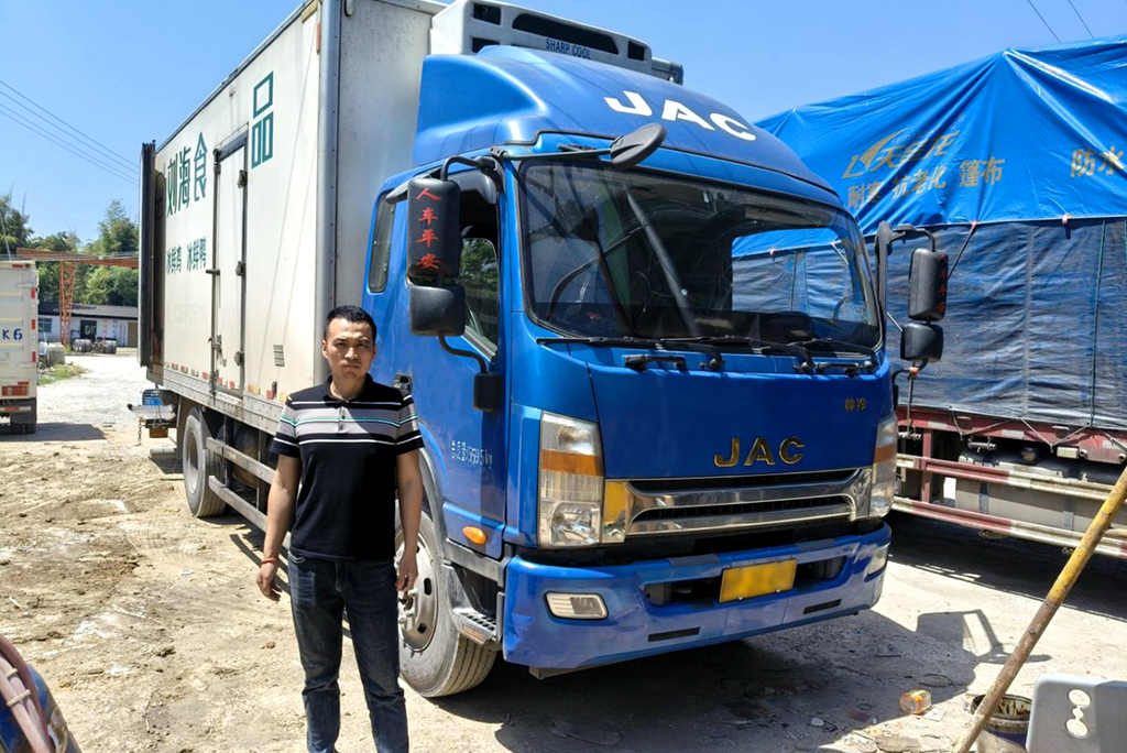 物产中国 百万同行│安徽广德王师傅:下广州跑江浙,鸡鸭肉运输百万公里无大修,帅铃确实选对了