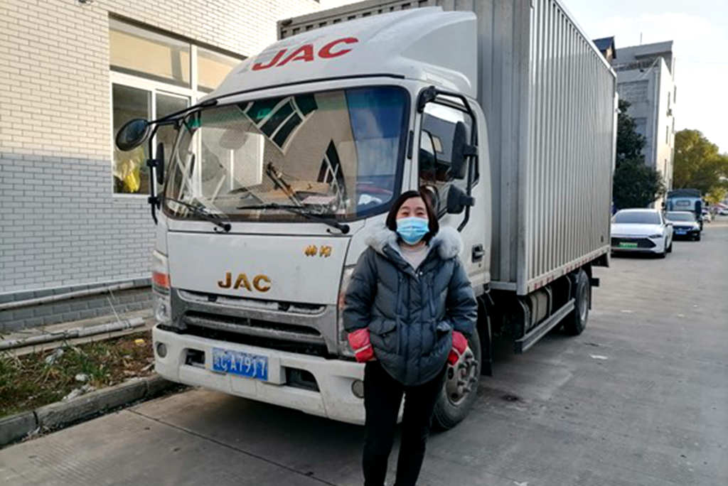 蚌埠刘姐携手江淮1卡帅铃 把家电生意越做越大