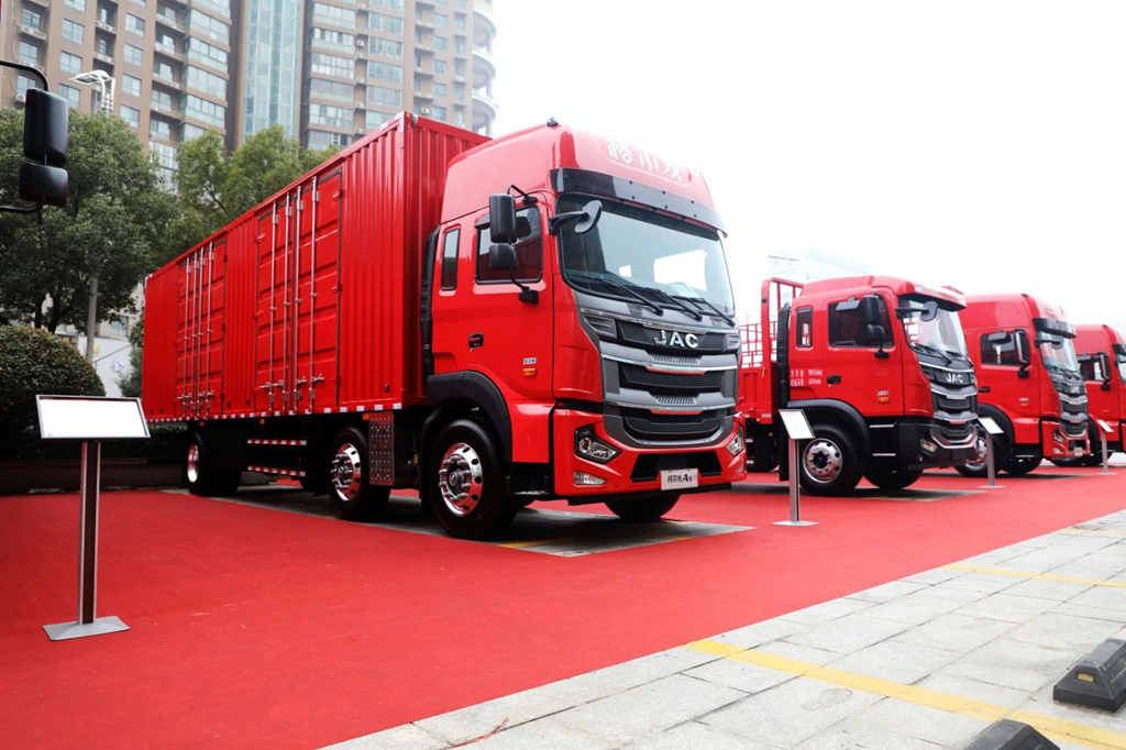 果蔬送达“鲜”人一步,首选格尔发6×2载货车 - 第2张 - 提加商用车网 果蔬送达“鲜”人一步,首选格尔发6×2载货车 - 第2张