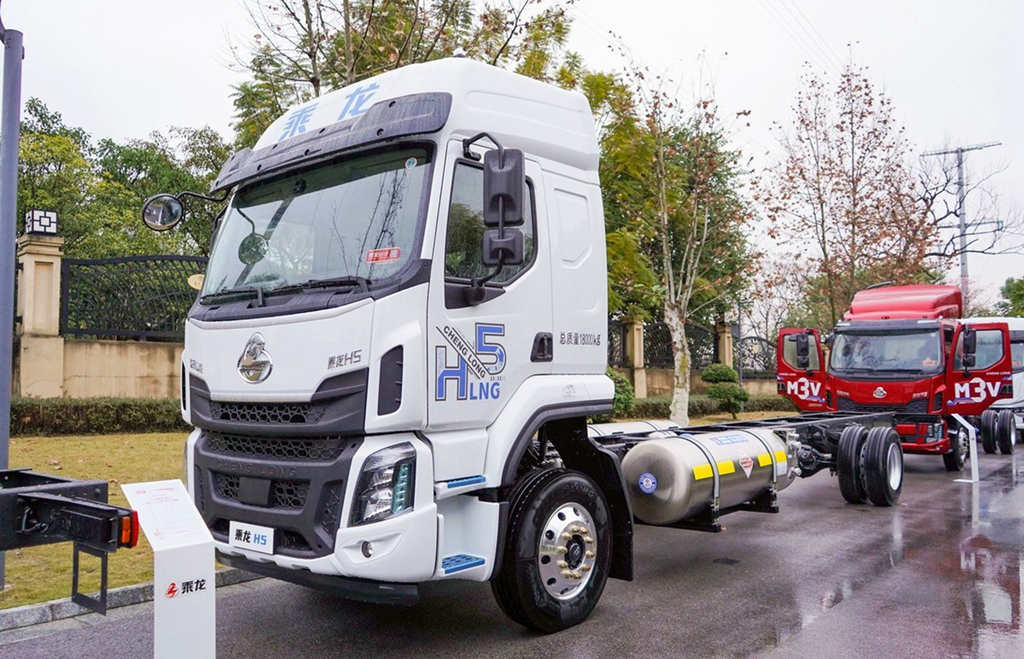 乘龙H5 280LNG大单桥:助力卡友事业腾飞的好助手 - 第1张 - 提加商用车网 乘龙H5 280LNG大单桥:助力卡友事业腾飞的好助手 - 第1张