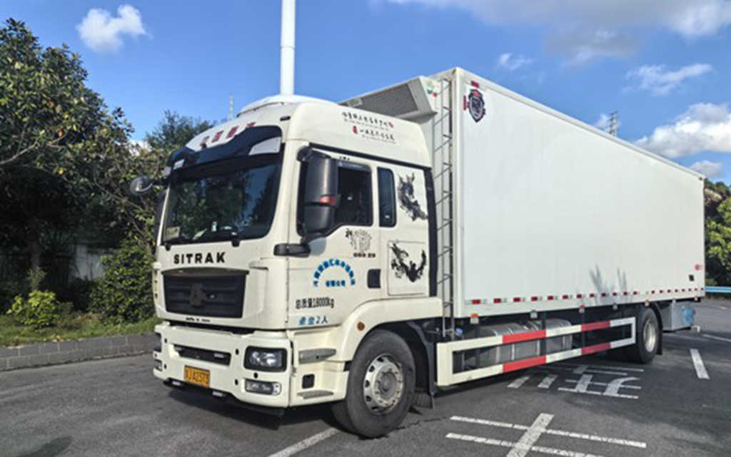 中国重汽与英雄同行  设立慰问基金守护“公路上的平凡英雄” - 第2张 - 提加商用车网 中国重汽与英雄同行  设立慰问基金守护“公路上的平凡英雄” - 第2张