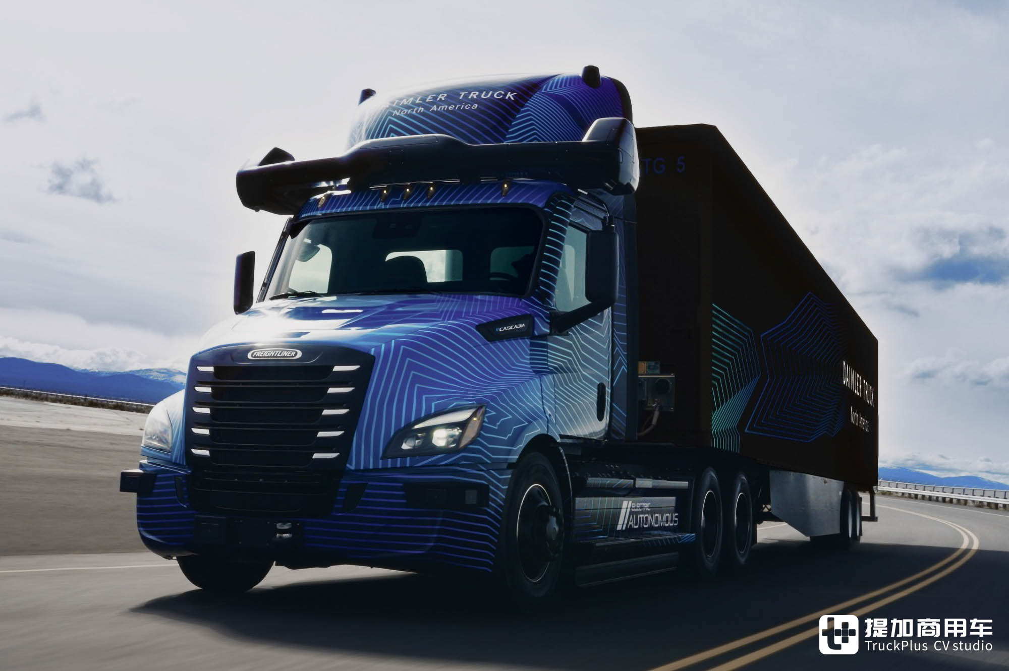 L4级自动驾驶，专注点对点运输，福莱纳推出eCascadia自动驾驶卡车
