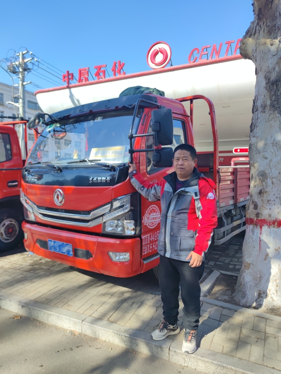 东风轻型车龘人用户故事③ | 25年前的破釜沉舟,终开出命运“繁花” - 第1张 - 提加商用车网 东风轻型车龘人用户故事③ | 25年前的破釜沉舟,终开出命运“繁花” - 第1张