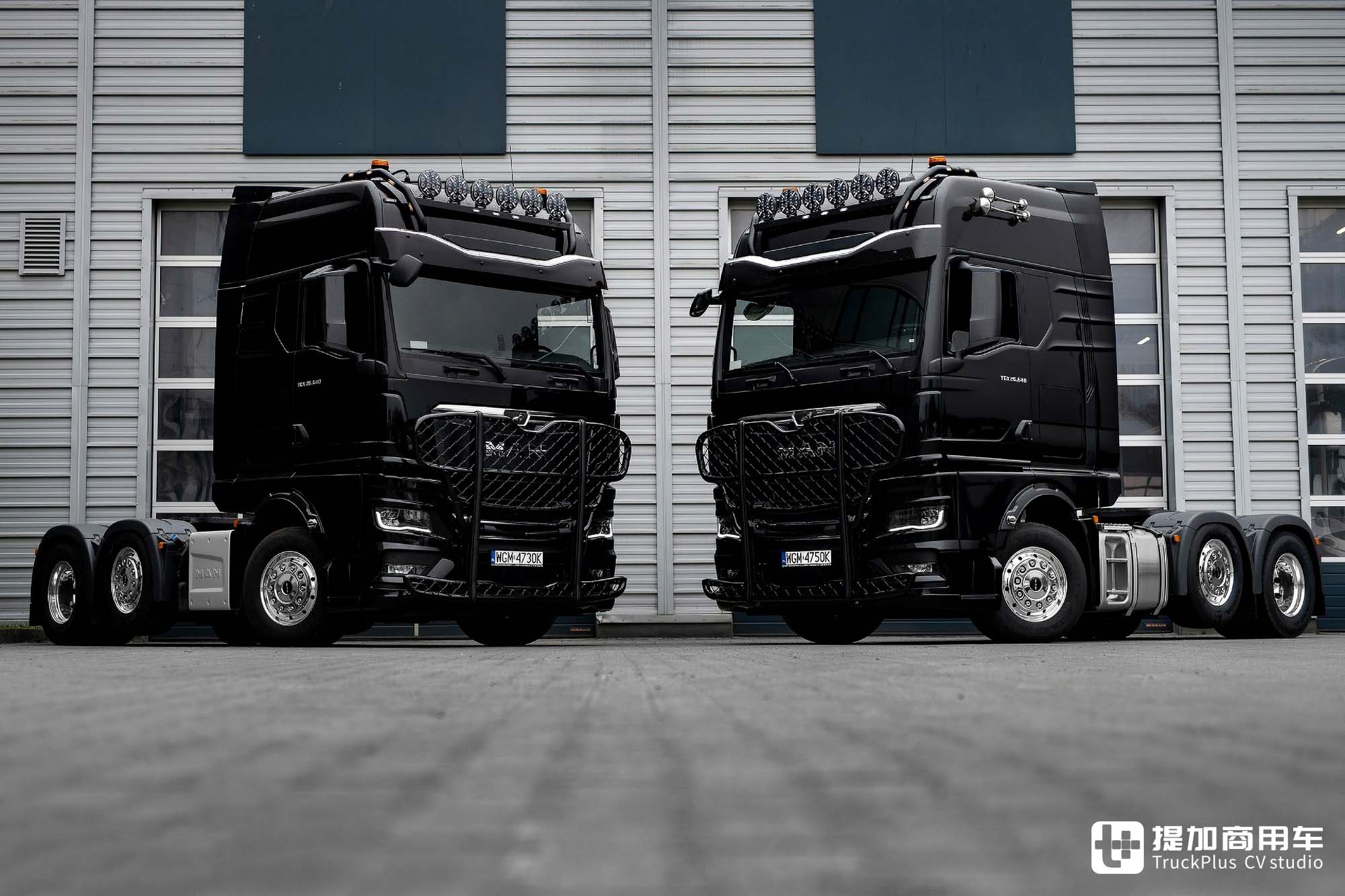 6x2中提升+640匹发动机，黑武士外观，这台曼恩TGX堪称最强集卡