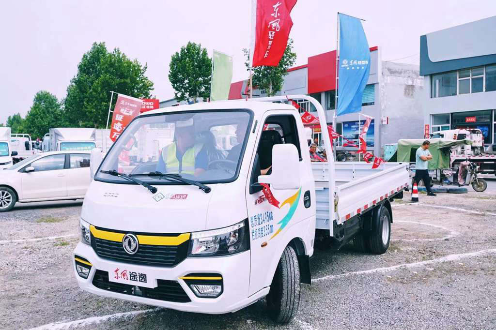 征途万里 逸路同行 2024款东风途逸燃情上市 - 第2张 - 提加商用车网 征途万里 逸路同行 2024款东风途逸燃情上市 - 第2张