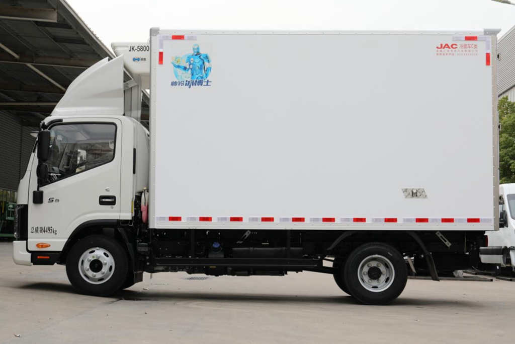 江淮1卡冷链1号帅铃S6冰博士:四大创富秘诀护航,冷链卡友的“梦中情车” - 第2张 - 提加商用车网 江淮1卡冷链1号帅铃S6冰博士:四大创富秘诀护航,冷链卡友的“梦中情车” - 第2张