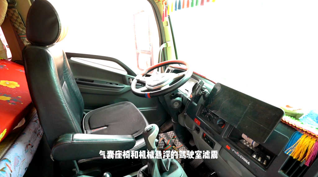 麦浪下的诗与远方:与麦客联盟奔赴收割之约 - 第2张 - 提加商用车网 麦浪下的诗与远方:与麦客联盟奔赴收割之约 - 第2张