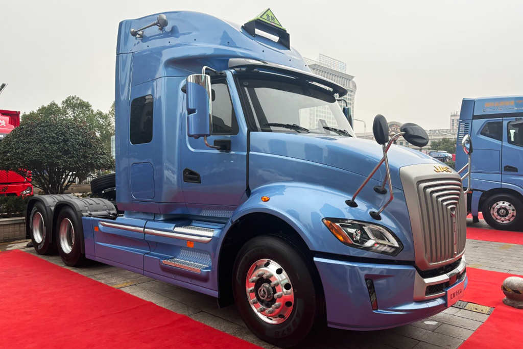 江淮跨越V5:专业危化品运输车的首选之作 - 第2张 - 提加商用车网 江淮跨越V5:专业危化品运输车的首选之作 - 第2张