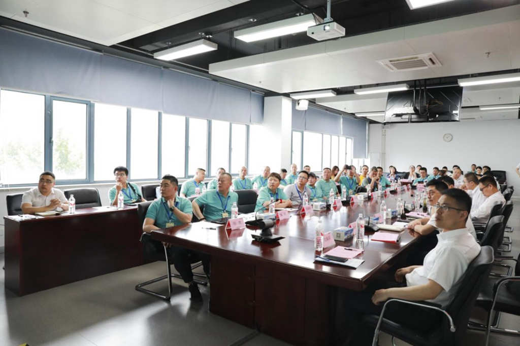探寻品质之源,共话1卡未来 江淮1卡价值用户品鉴之旅邀您回家 - 第7张 - 提加商用车网 探寻品质之源,共话1卡未来 江淮1卡价值用户品鉴之旅邀您回家 - 第7张