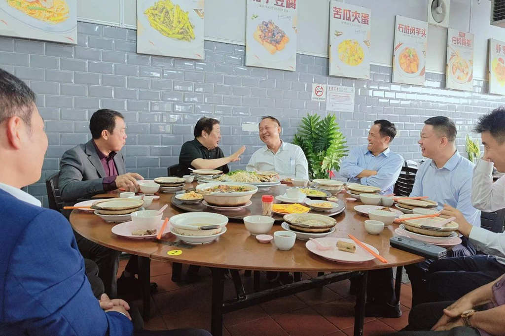 谭旭光:我给客户当好后勤部长! - 第4张 - 提加商用车网 谭旭光:我给客户当好后勤部长! - 第4张