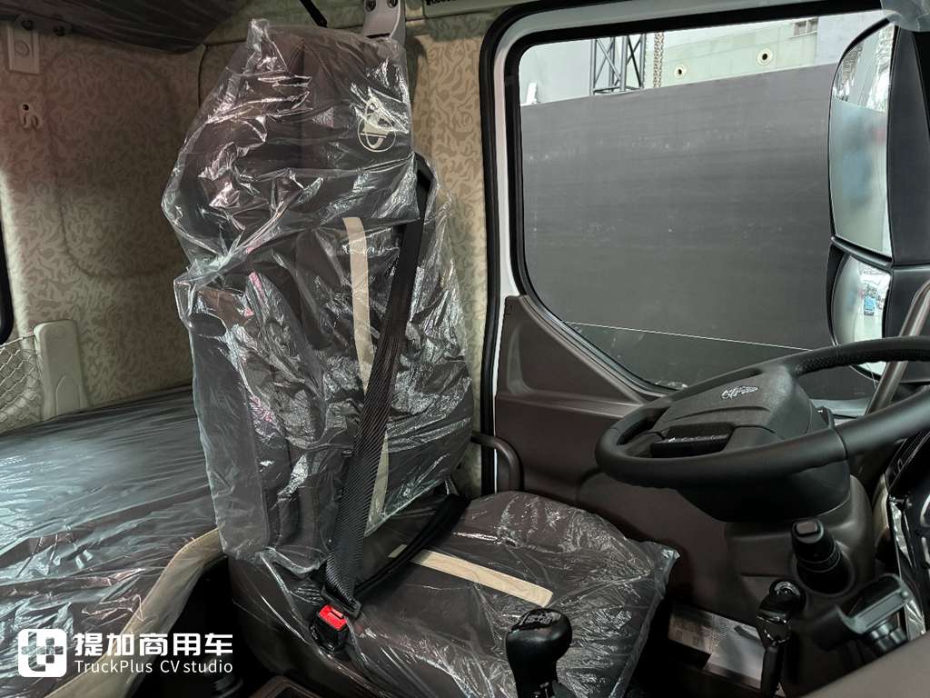 行驶里程达到2400km,乘龙H5 LNG大单桥载货车再破续航记录 - 第11张 - 提加商用车网 行驶里程达到2400km,乘龙H5 LNG大单桥载货车再破续航记录 - 第11张