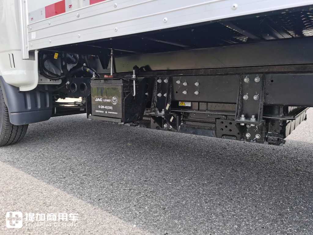 江淮1卡再次诠释何为高端豪华轿卡,江淮恺达U7电动轿卡实拍 - 第14张 - 提加商用车网 江淮1卡再次诠释何为高端豪华轿卡,江淮恺达U7电动轿卡实拍 - 第14张