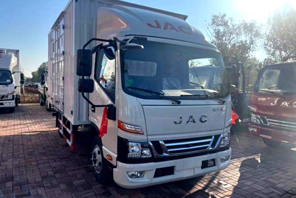 物流公司老总说:无论做什么运输,心心念念的还是江淮1卡骏铃 - 第2张 - 提加商用车网 物流公司老总说:无论做什么运输,心心念念的还是江淮1卡骏铃 - 第2张