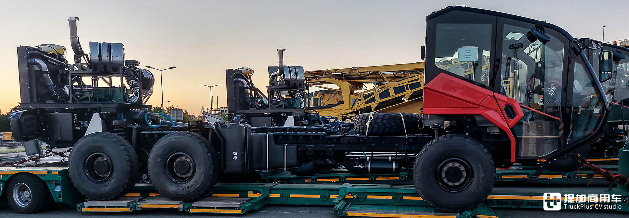 后置750匹发动机+AT变速箱,带你看卢森宝亚美洲豹6x6机场消防车的超强底盘 - 第22张 - 提加商用车网 后置750匹发动机+AT变速箱,带你看卢森宝亚美洲豹6x6机场消防车的超强底盘 - 第22张