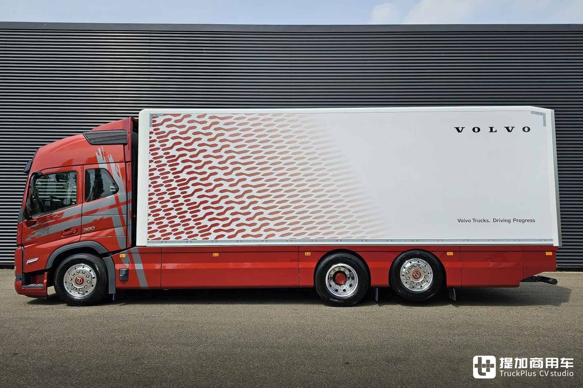 全车空气悬挂,生活设施丰富,顶配的沃尔沃FM 380 6x2载货车了解一下 - 第7张 - 提加商用车网 全车空气悬挂,生活设施丰富,顶配的沃尔沃FM 380 6x2载货车了解一下 - 第7张