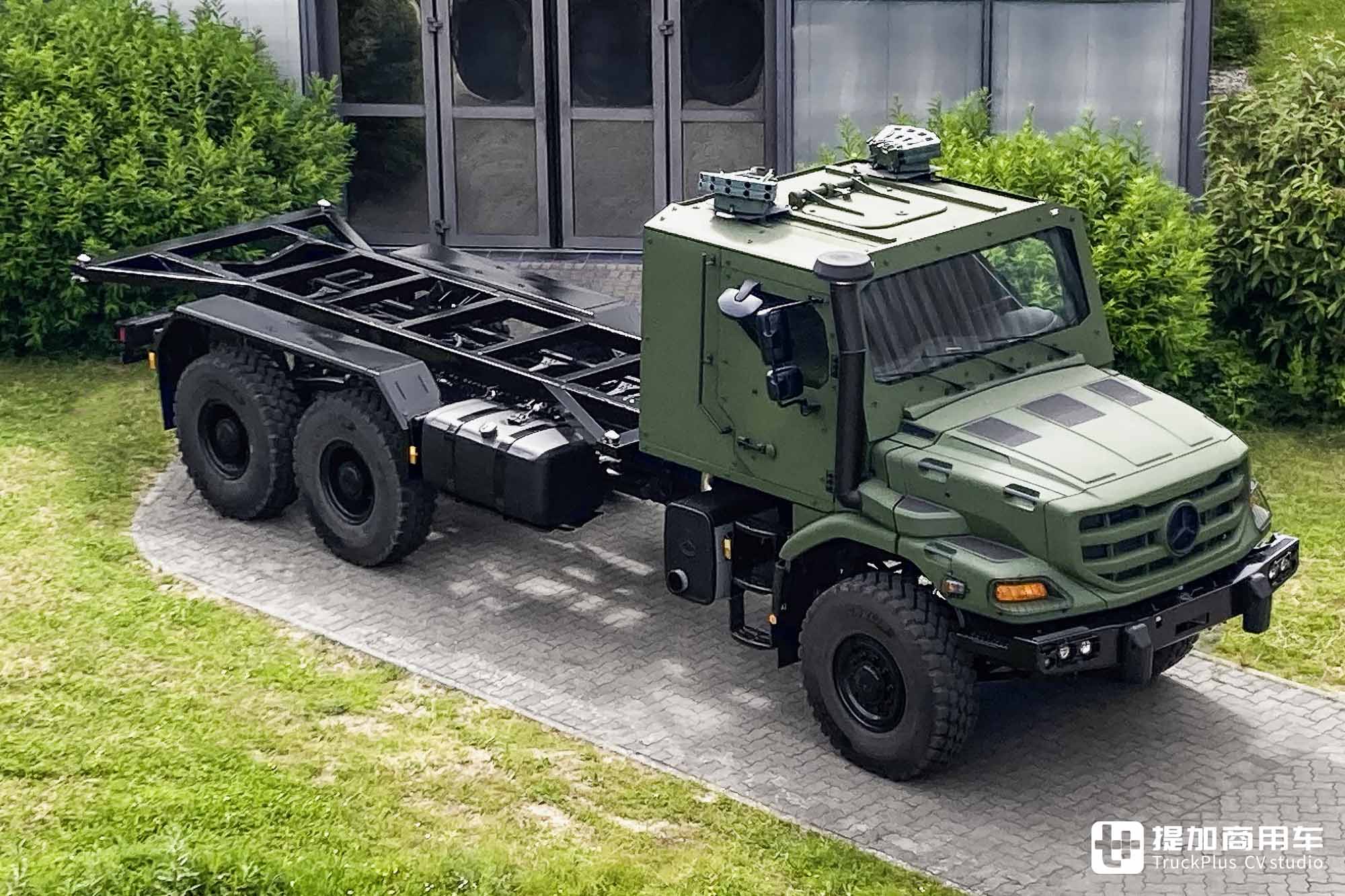 Zetros 8x8防弹车型、乌尼莫克4x4底盘亮相,Eurosatory防务展奔驰展品抢先看 - 第8张 - 提加商用车网 Zetros 8x8防弹车型、乌尼莫克4x4底盘亮相,Eurosatory防务展奔驰展品抢先看 - 第8张