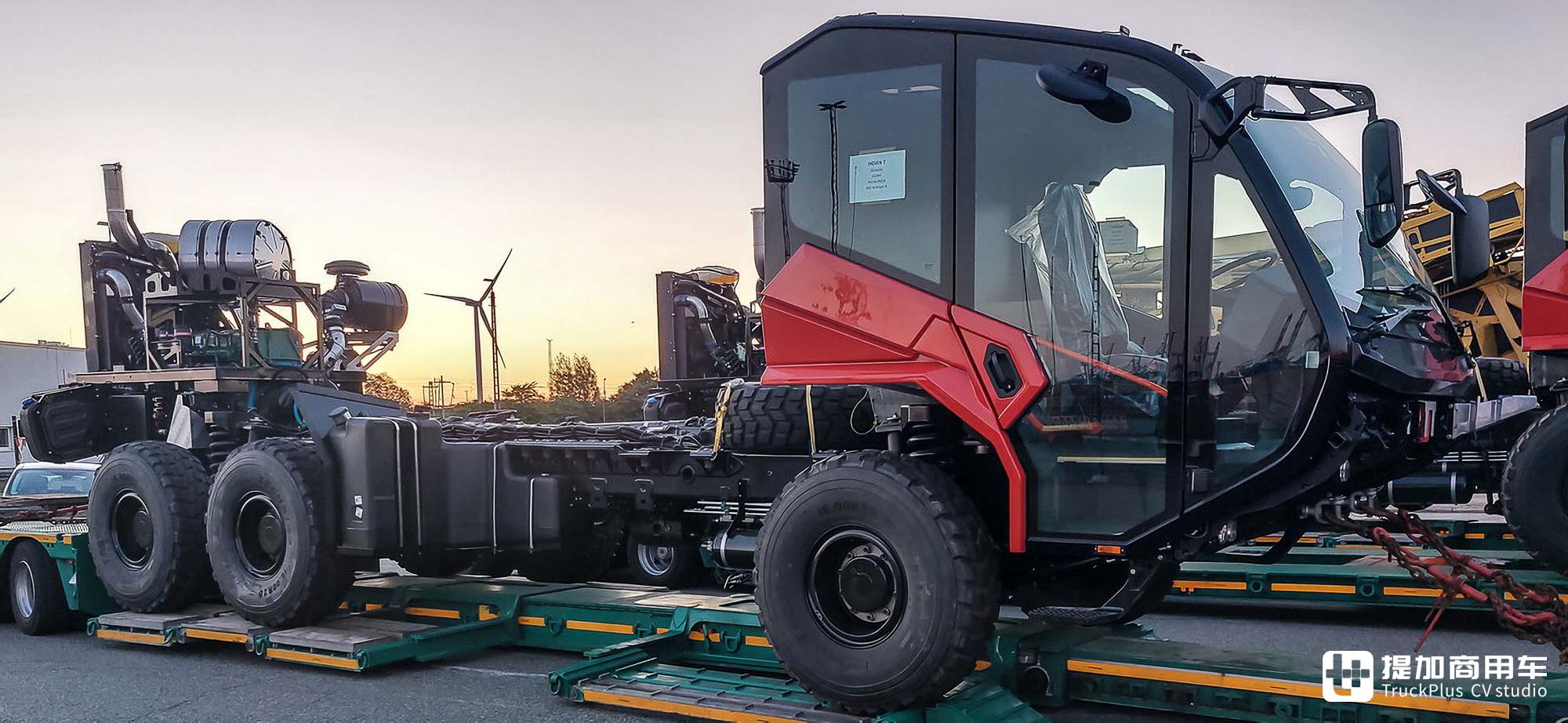 后置750匹发动机+AT变速箱,带你看卢森宝亚美洲豹6x6机场消防车的超强底盘 - 第9张 - 提加商用车网 后置750匹发动机+AT变速箱,带你看卢森宝亚美洲豹6x6机场消防车的超强底盘 - 第9张