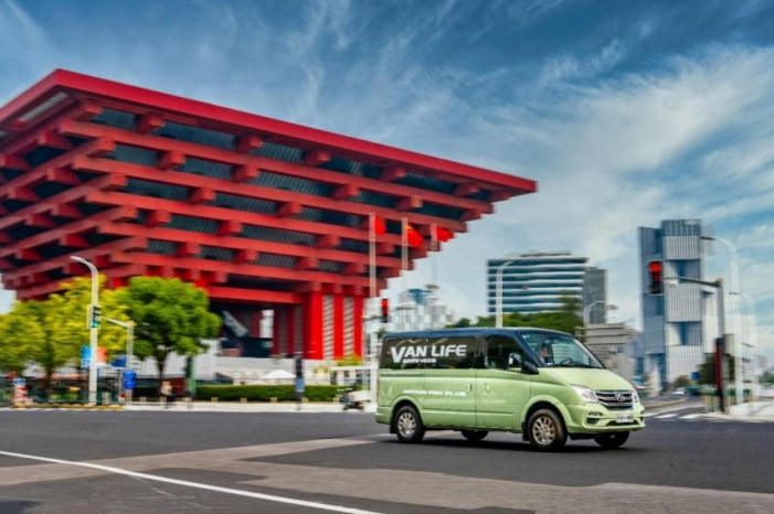 捡漏大作战,综合优惠不止3万元!上汽大通MAXUS“新途”轻客618盛惠首发,限时限量,钜惠难等! - 第4张 - 提加商用车网 捡漏大作战,综合优惠不止3万元!上汽大通MAXUS“新途”轻客618盛惠首发,限时限量,钜惠难等! - 第4张