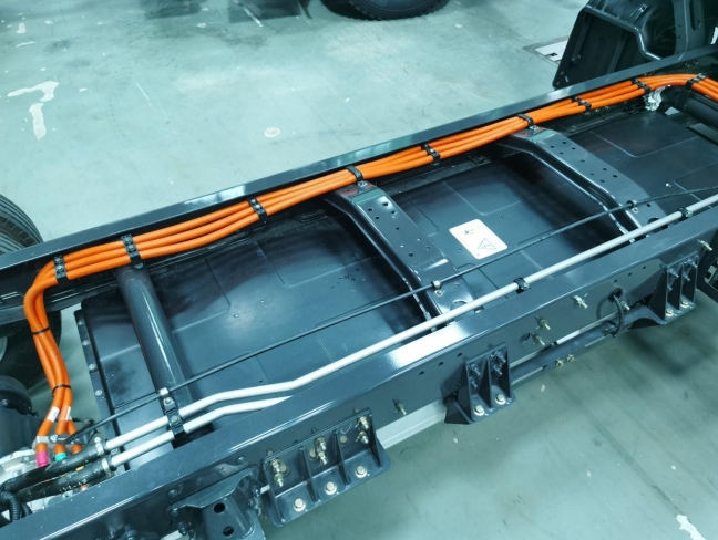 高效续航长 轻量盈利,乘龙L2V电动轻卡开启赚钱新城配 - 第3张 - 提加商用车网 高效续航长 轻量盈利,乘龙L2V电动轻卡开启赚钱新城配 - 第3张