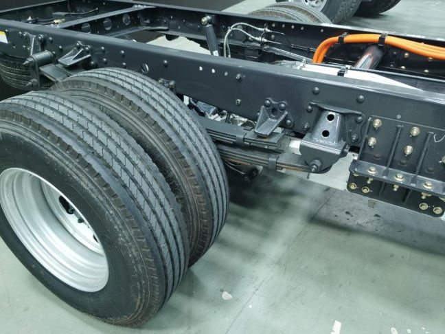 高效续航长 轻量盈利,乘龙L2V电动轻卡开启赚钱新城配 - 第4张 - 提加商用车网 高效续航长 轻量盈利,乘龙L2V电动轻卡开启赚钱新城配 - 第4张