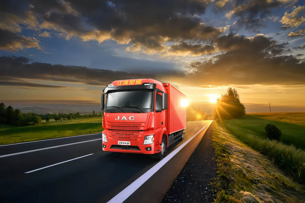 江淮星耀X5载货车:油气并举,高效创富新标杆