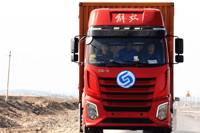 马旭耀董事长慰问法士特“三高”试验队 - 第3张