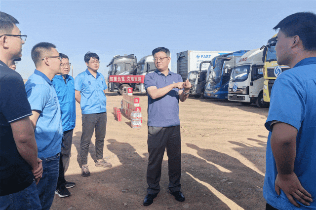 马旭耀董事长慰问法士特“三高”试验队 - 第2张