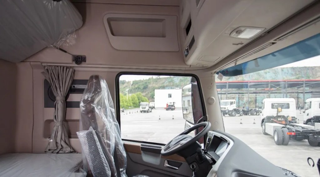 运营高手过招,东风天龙KX王者 580马力燃气车让你招招在前! - 第7张 - 提加商用车网 运营高手过招,东风天龙KX王者 580马力燃气车让你招招在前! - 第7张