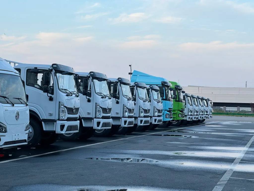 启程安哥拉!陕商&法士特携手助力当地建设与发展 - 第1张 - 提加商用车网 启程安哥拉!陕商&法士特携手助力当地建设与发展 - 第1张