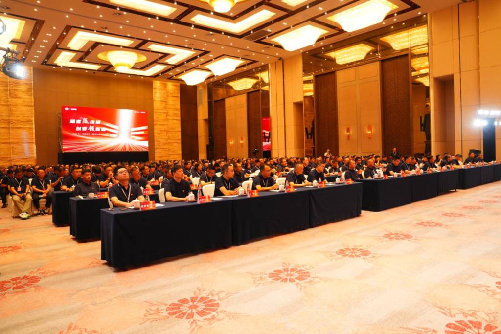 2024年一汽解放年中渠道沟通会在银川隆重举行 - 第1张 - 提加商用车网 2024年一汽解放年中渠道沟通会在银川隆重举行 - 第1张