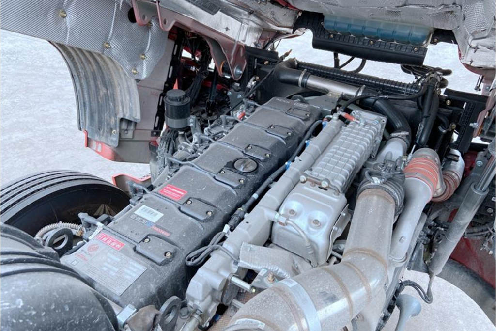 选择水泥罐车“既要又要还要”,中国重汽豪沃MAX燃气车统统满足 - 第3张 - 提加商用车网 选择水泥罐车“既要又要还要”,中国重汽豪沃MAX燃气车统统满足 - 第3张