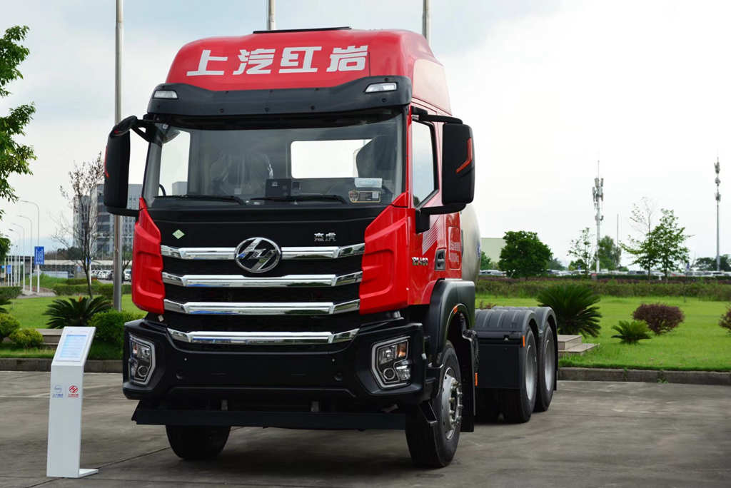 双擎燃动，气盖山河，上汽红岩燃气牵引车新品批量交付山西大客户 - 第5张