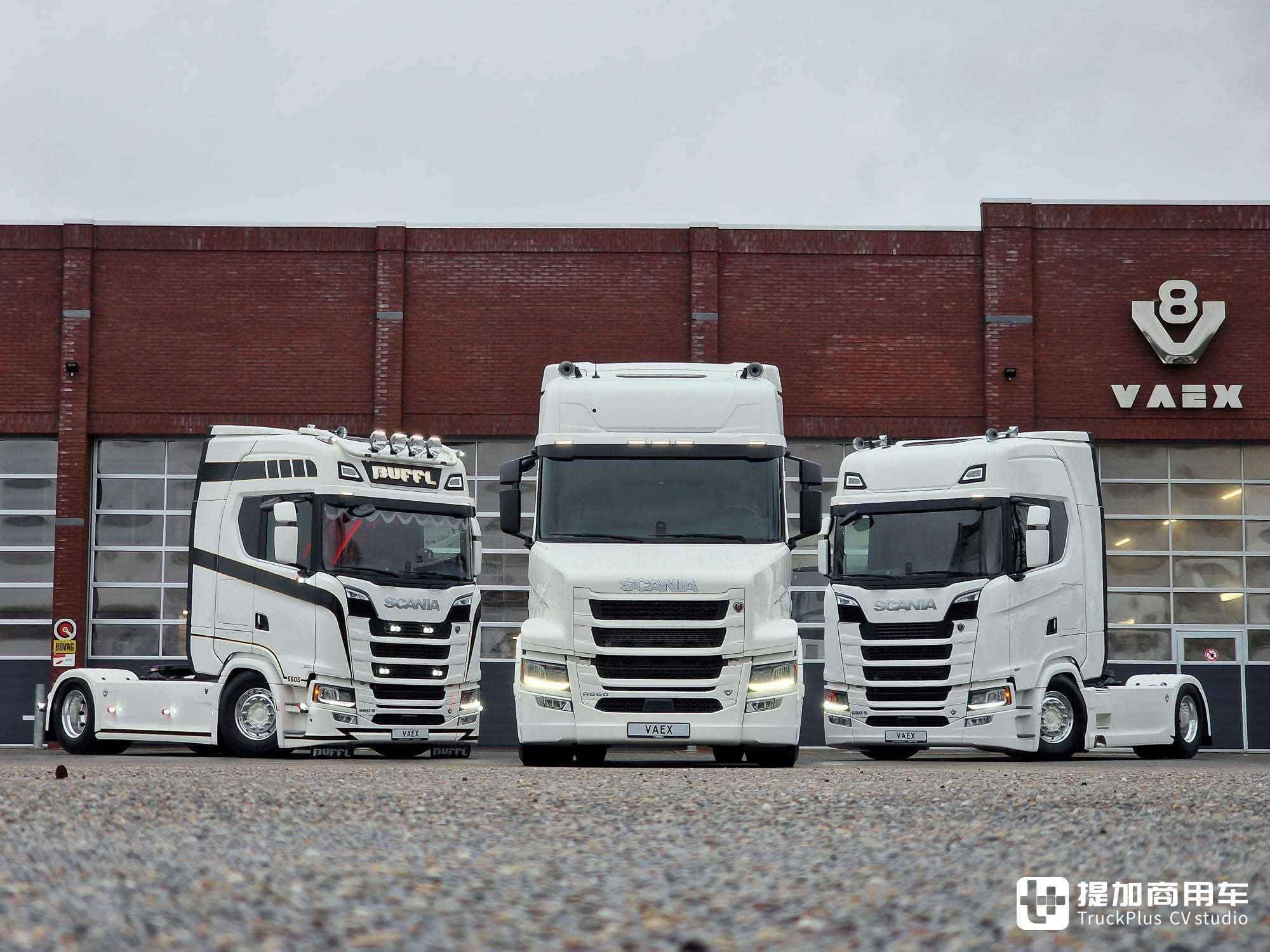 致敬3系长头卡车,搭载V8发动机,斯堪尼亚R 660爆改长头牵引车 - 第1张 - 提加商用车网 致敬3系长头卡车,搭载V8发动机,斯堪尼亚R 660爆改长头牵引车 - 第1张