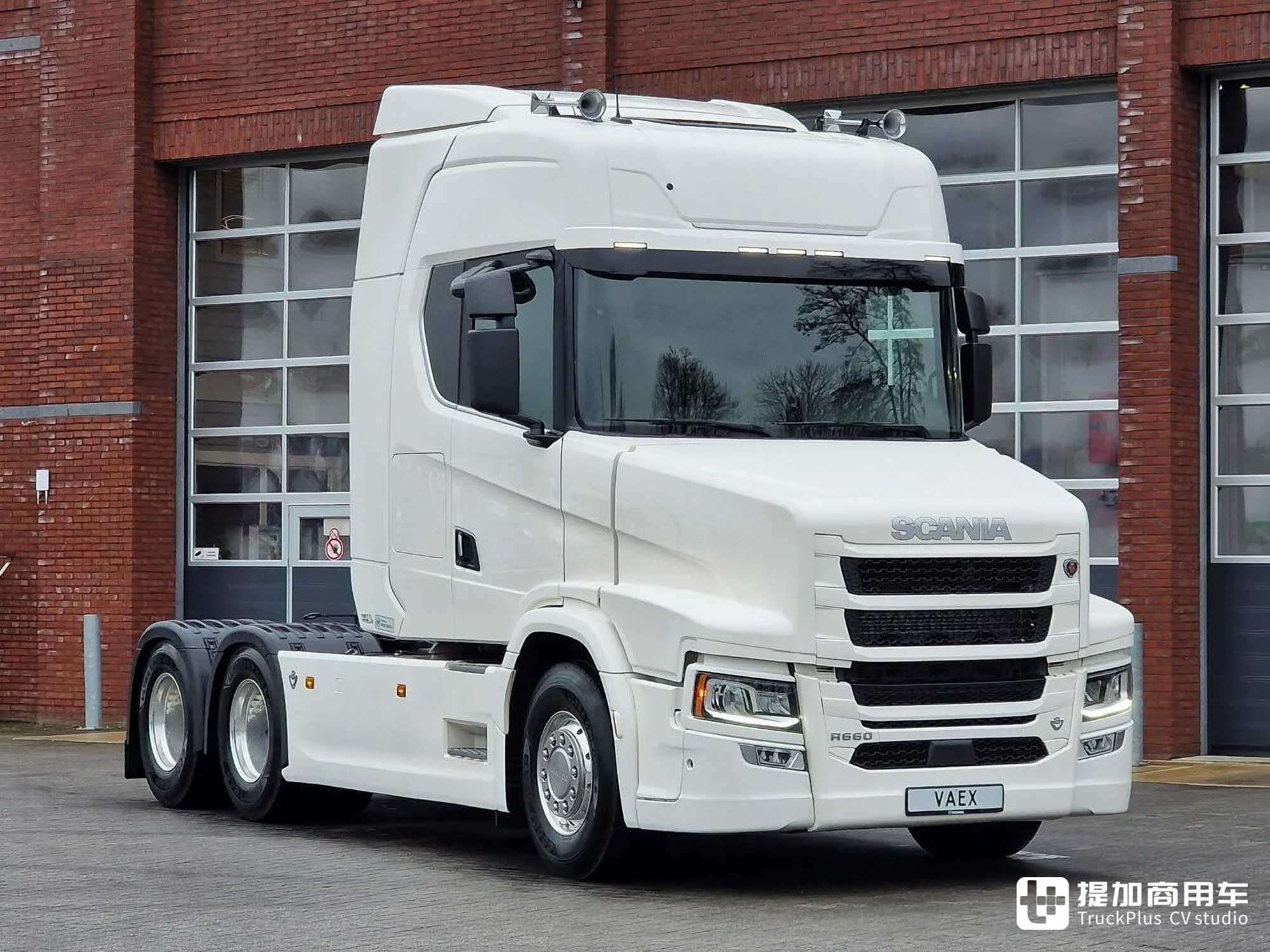 致敬3系长头卡车,搭载V8发动机,斯堪尼亚R 660爆改长头牵引车 - 第3张 - 提加商用车网 致敬3系长头卡车,搭载V8发动机,斯堪尼亚R 660爆改长头牵引车 - 第3张