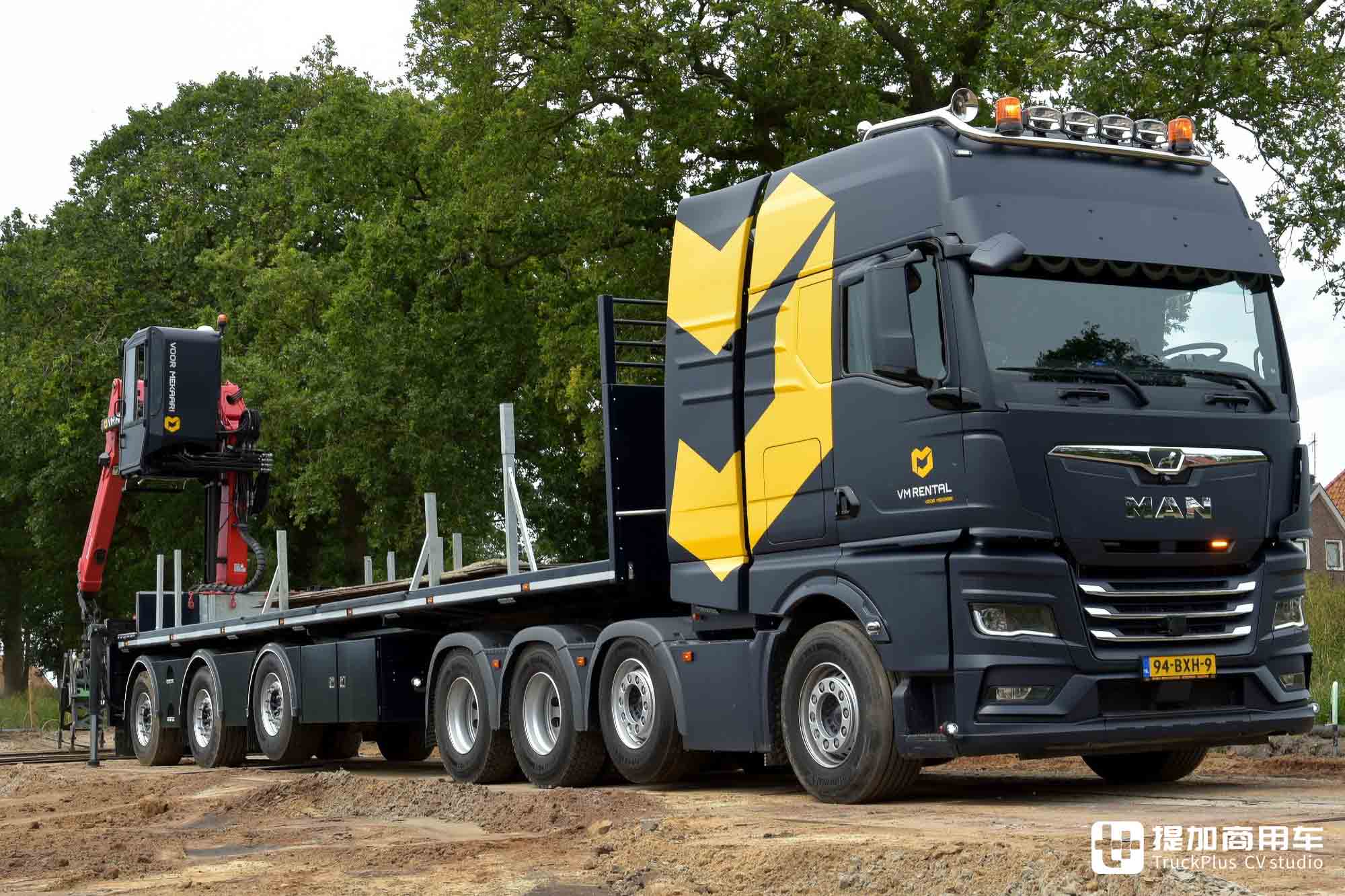 1:1比例的RC遥控车？可遥控行驶的庞然大物，这台曼恩TGX大件车不一般