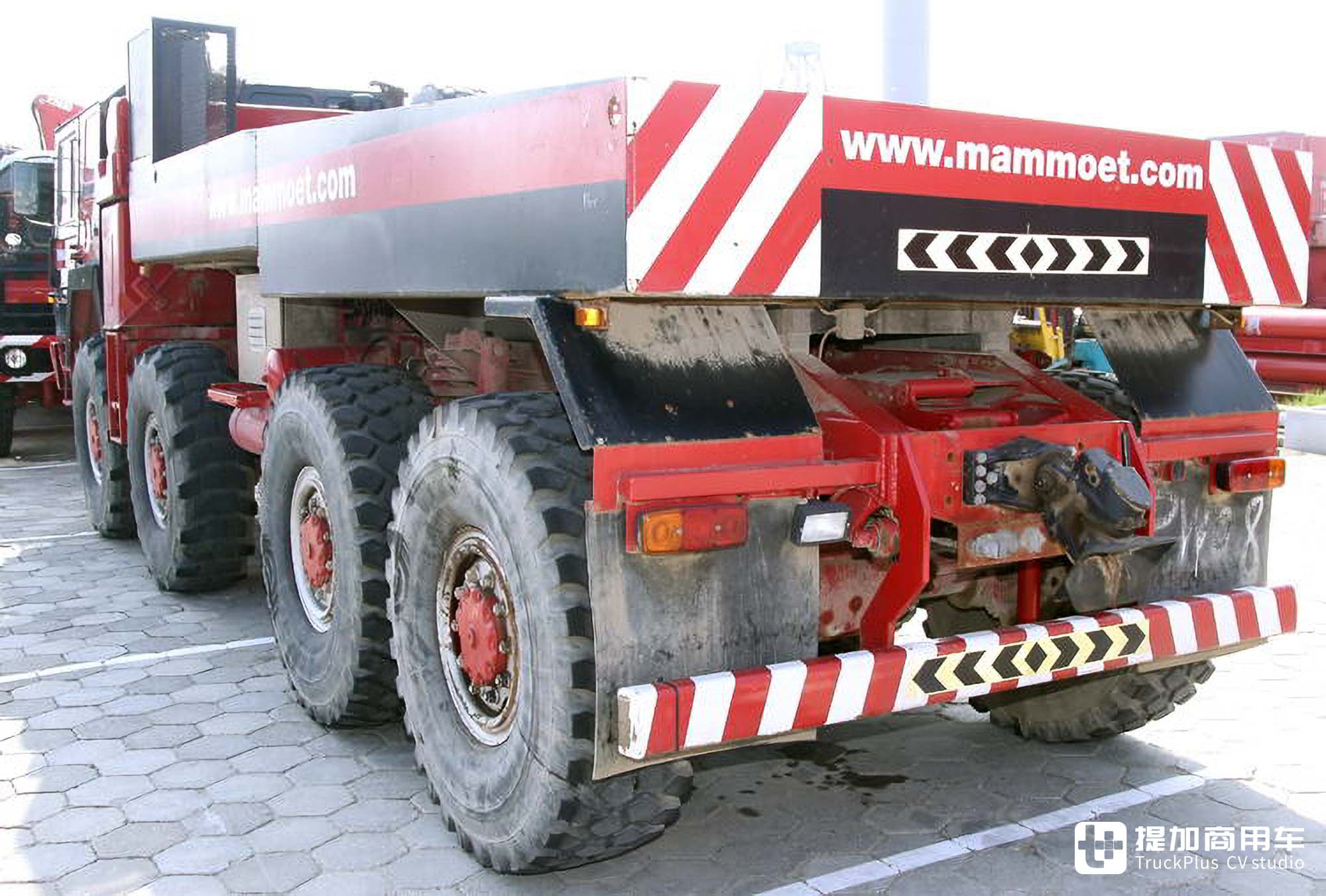 退役军卡当大件车?8x8全驱+液力变矩器,曼恩KAT 2军卡大件车实拍 - 第15张 - 提加商用车网 退役军卡当大件车?8x8全驱+液力变矩器,曼恩KAT 2军卡大件车实拍 - 第15张