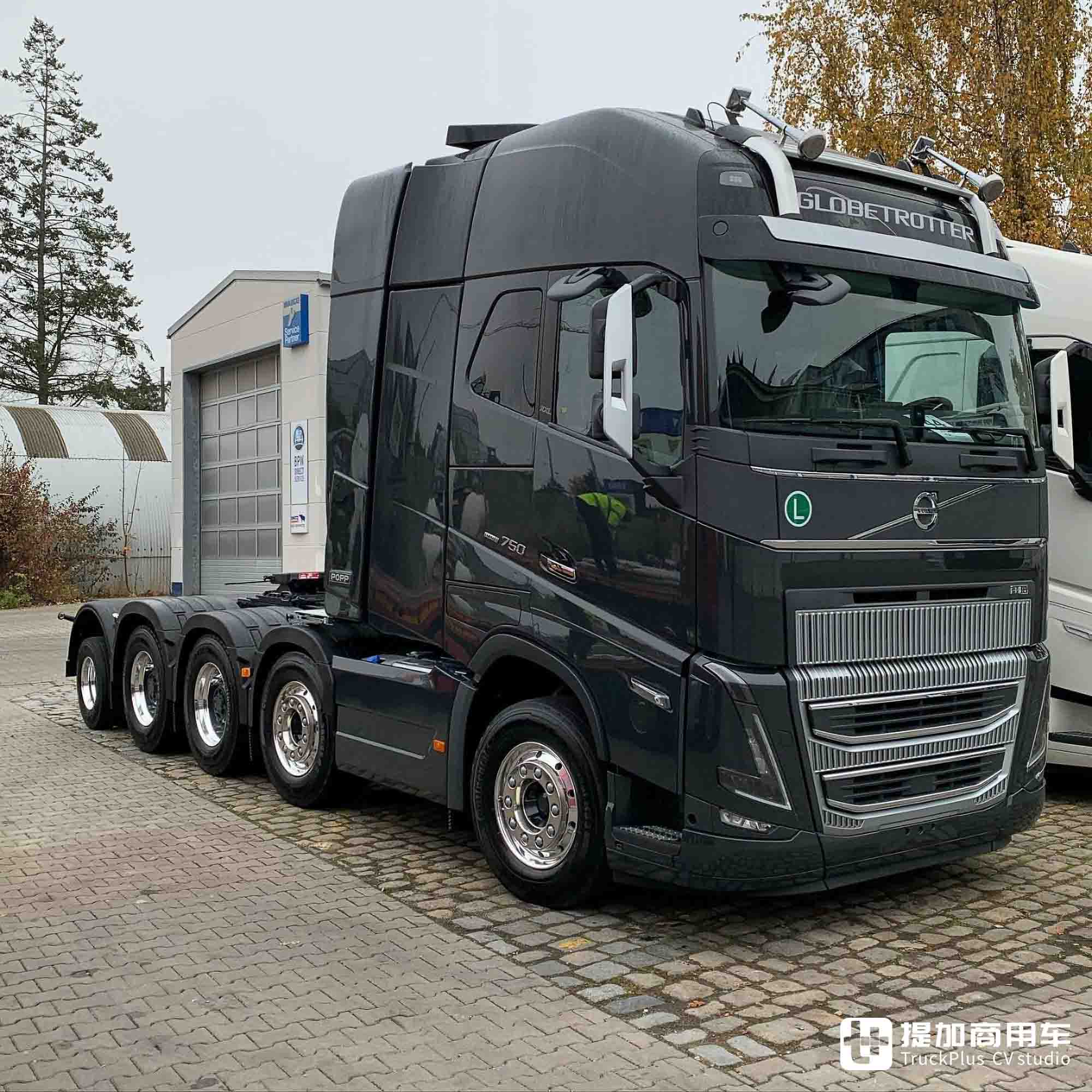 1:1比例的RC遥控车?可遥控行驶的庞然大物,这台曼恩TGX大件车不一般 - 第16张 - 提加商用车网 1:1比例的RC遥控车?可遥控行驶的庞然大物,这台曼恩TGX大件车不一般 - 第16张