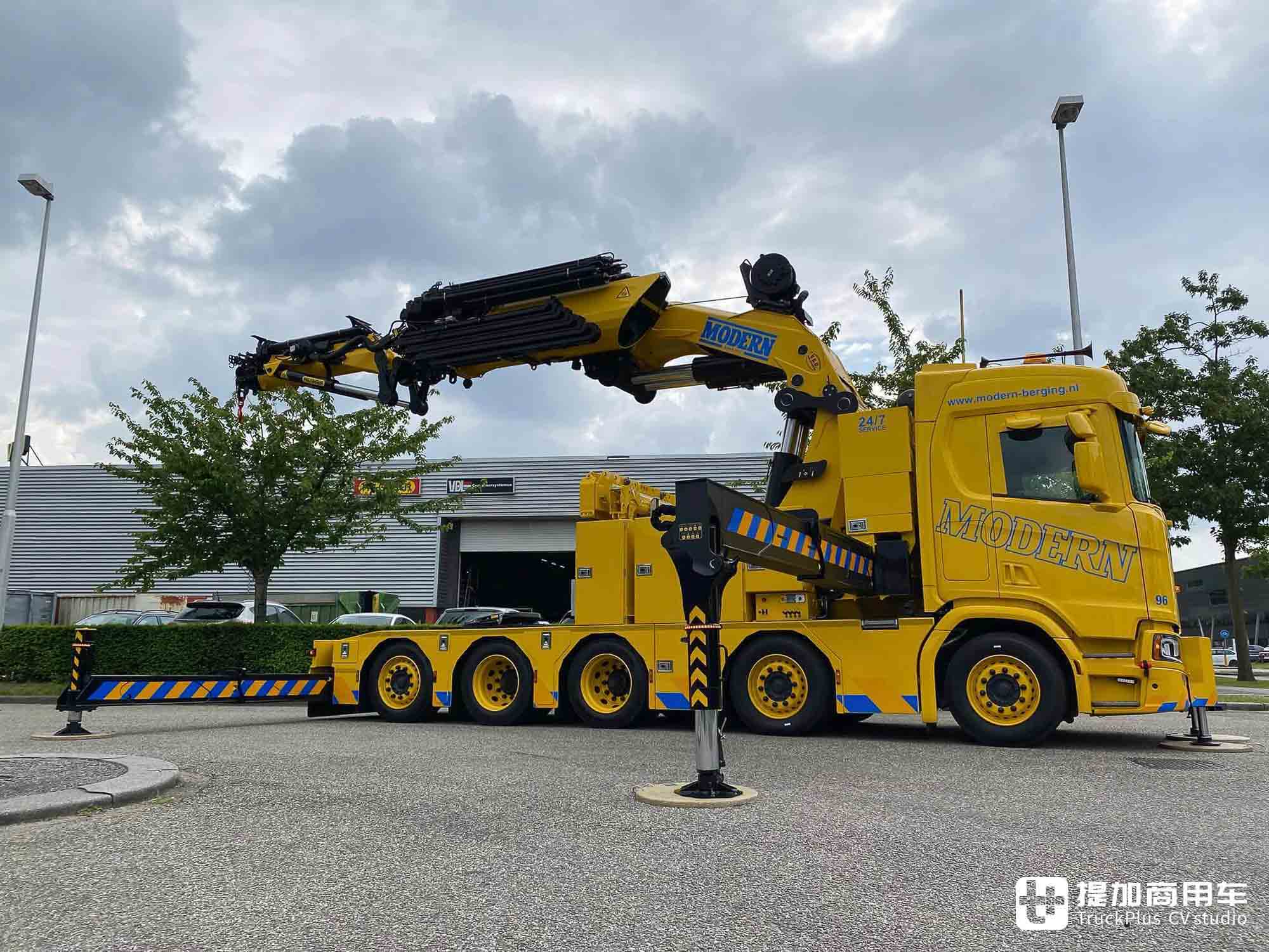 随车吊秒变五轴牵引车,10米级车身+Super动力链,斯堪尼亚R 560随车吊实拍 - 第12张 - 提加商用车网 随车吊秒变五轴牵引车,10米级车身+Super动力链,斯堪尼亚R 560随车吊实拍 - 第12张