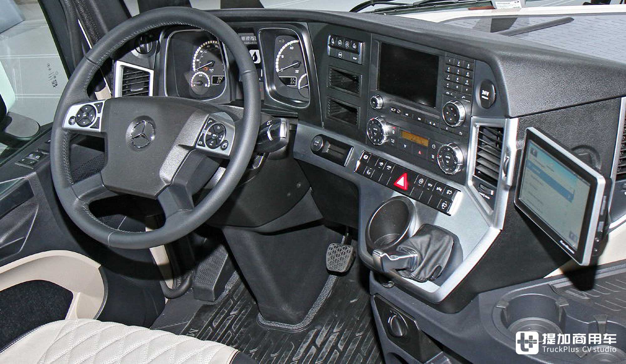 十年前的它开启了大件运输新纪元,回顾奔驰Actros SLT与Arocs SLT大件运输车 - 第21张 - 提加商用车网 十年前的它开启了大件运输新纪元,回顾奔驰Actros SLT与Arocs SLT大件运输车 - 第21张