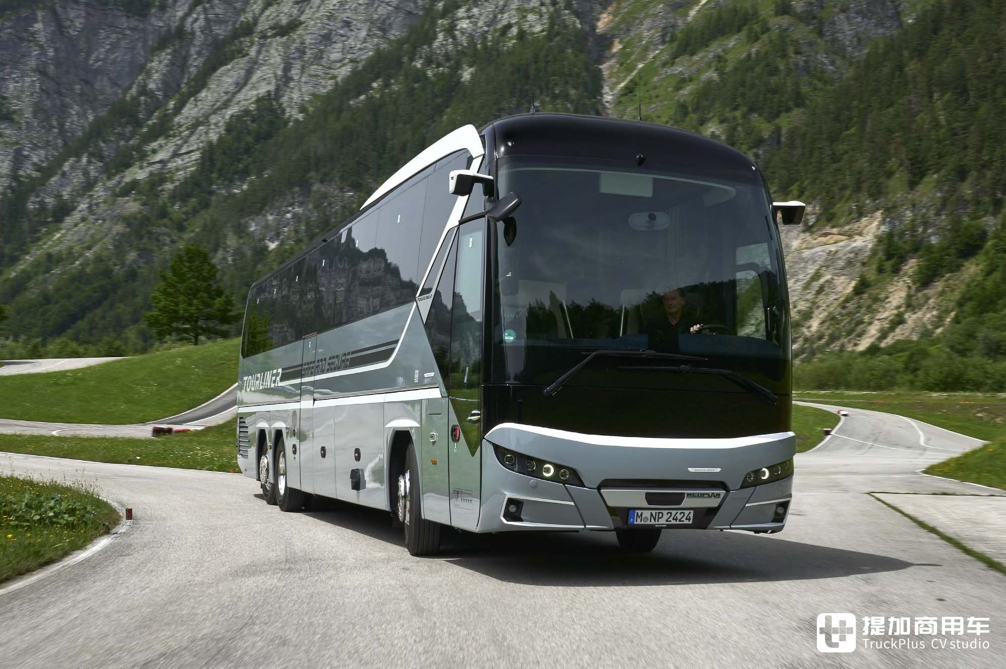 豪华度到位,安全性大升级,带你体验最新款尼奥普兰Tourliner L豪华大巴 - 第21张 - 提加商用车网 豪华度到位,安全性大升级,带你体验最新款尼奥普兰Tourliner L豪华大巴 - 第21张