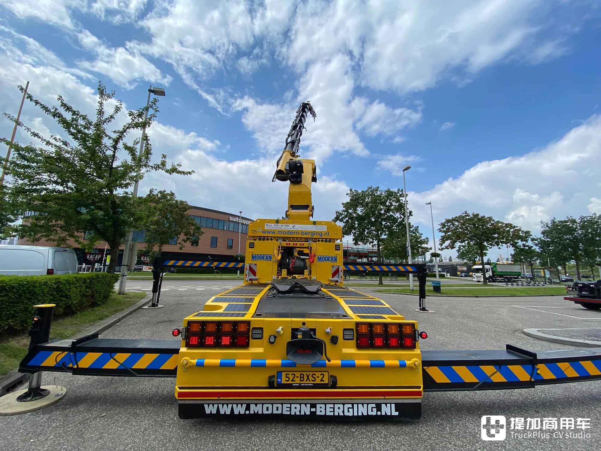 随车吊秒变五轴牵引车,10米级车身+Super动力链,斯堪尼亚R 560随车吊实拍 - 第24张 - 提加商用车网 随车吊秒变五轴牵引车,10米级车身+Super动力链,斯堪尼亚R 560随车吊实拍 - 第24张