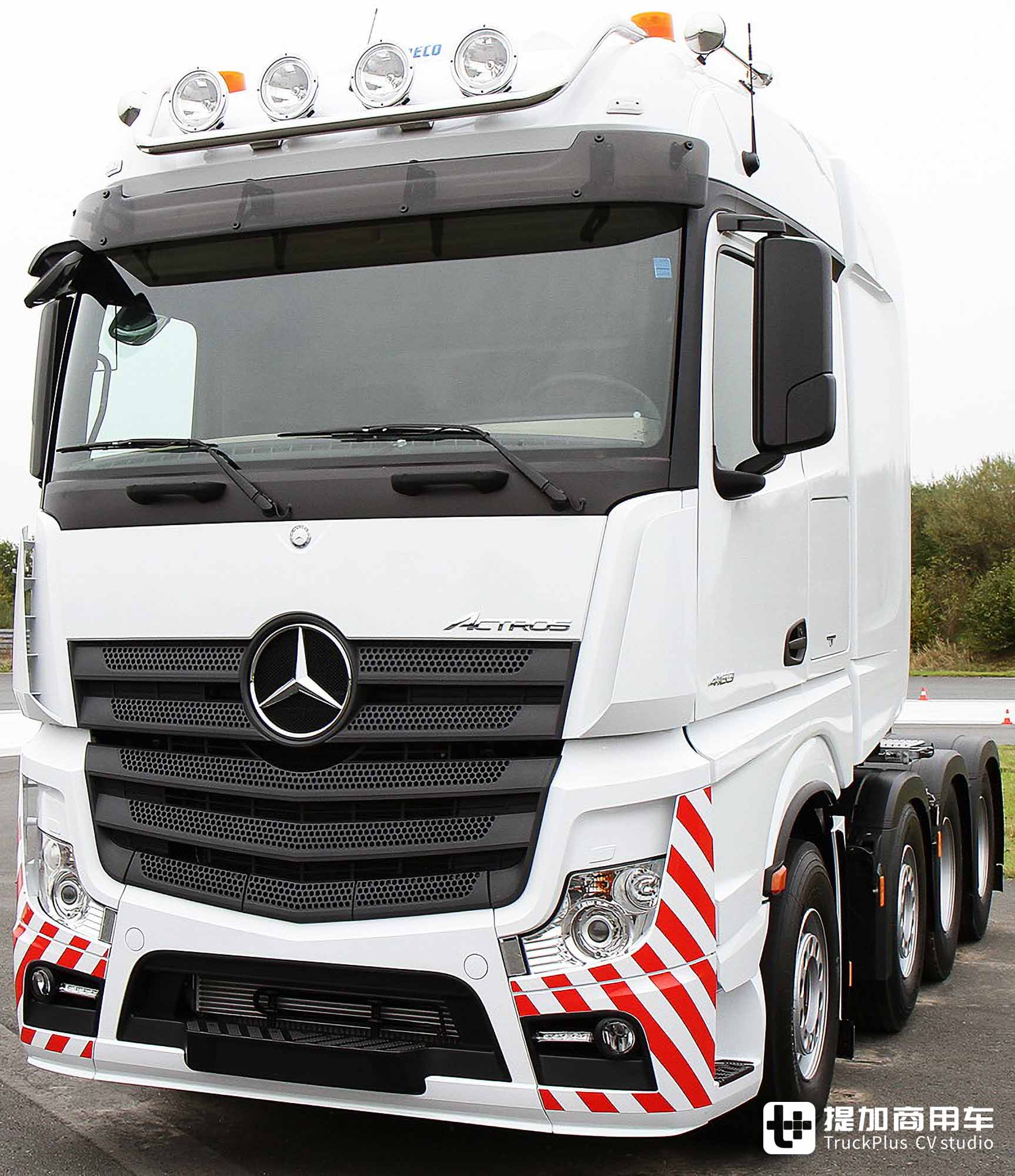 十年前的它开启了大件运输新纪元,回顾奔驰Actros SLT与Arocs SLT大件运输车 - 第4张 - 提加商用车网 十年前的它开启了大件运输新纪元,回顾奔驰Actros SLT与Arocs SLT大件运输车 - 第4张