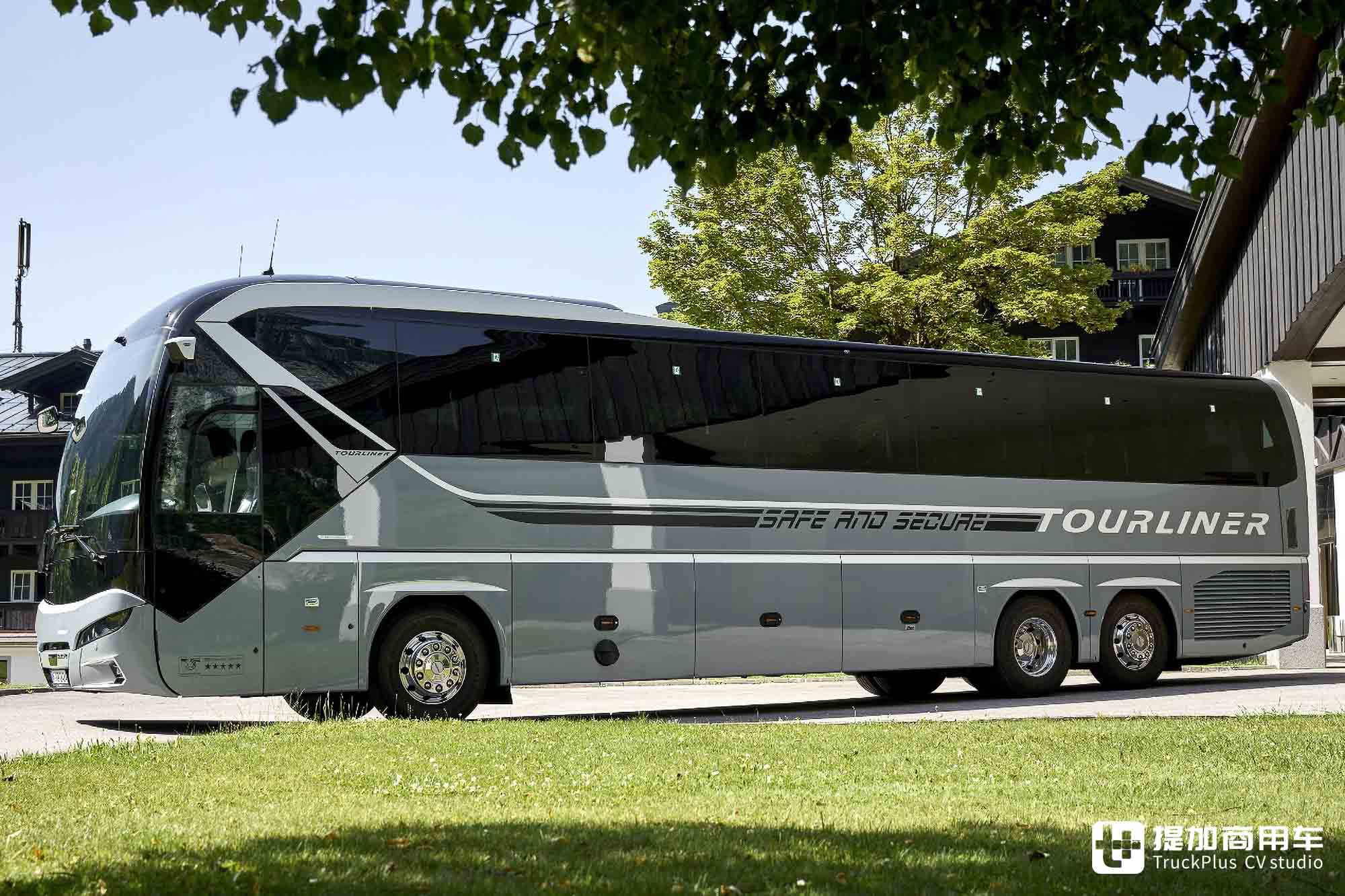 豪华度到位,安全性大升级,带你体验最新款尼奥普兰Tourliner L豪华大巴 - 第6张 - 提加商用车网 豪华度到位,安全性大升级,带你体验最新款尼奥普兰Tourliner L豪华大巴 - 第6张