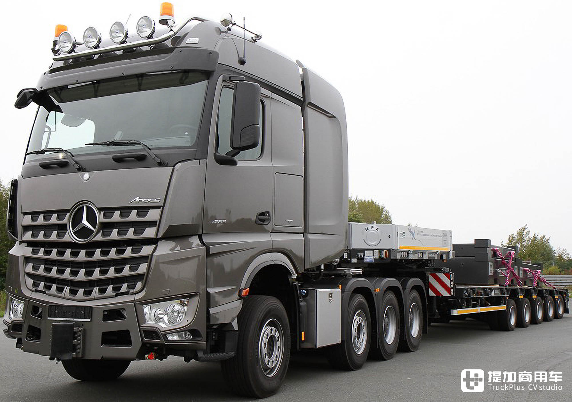 十年前的它开启了大件运输新纪元,回顾奔驰Actros SLT与Arocs SLT大件运输车 - 第7张 - 提加商用车网 十年前的它开启了大件运输新纪元,回顾奔驰Actros SLT与Arocs SLT大件运输车 - 第7张
