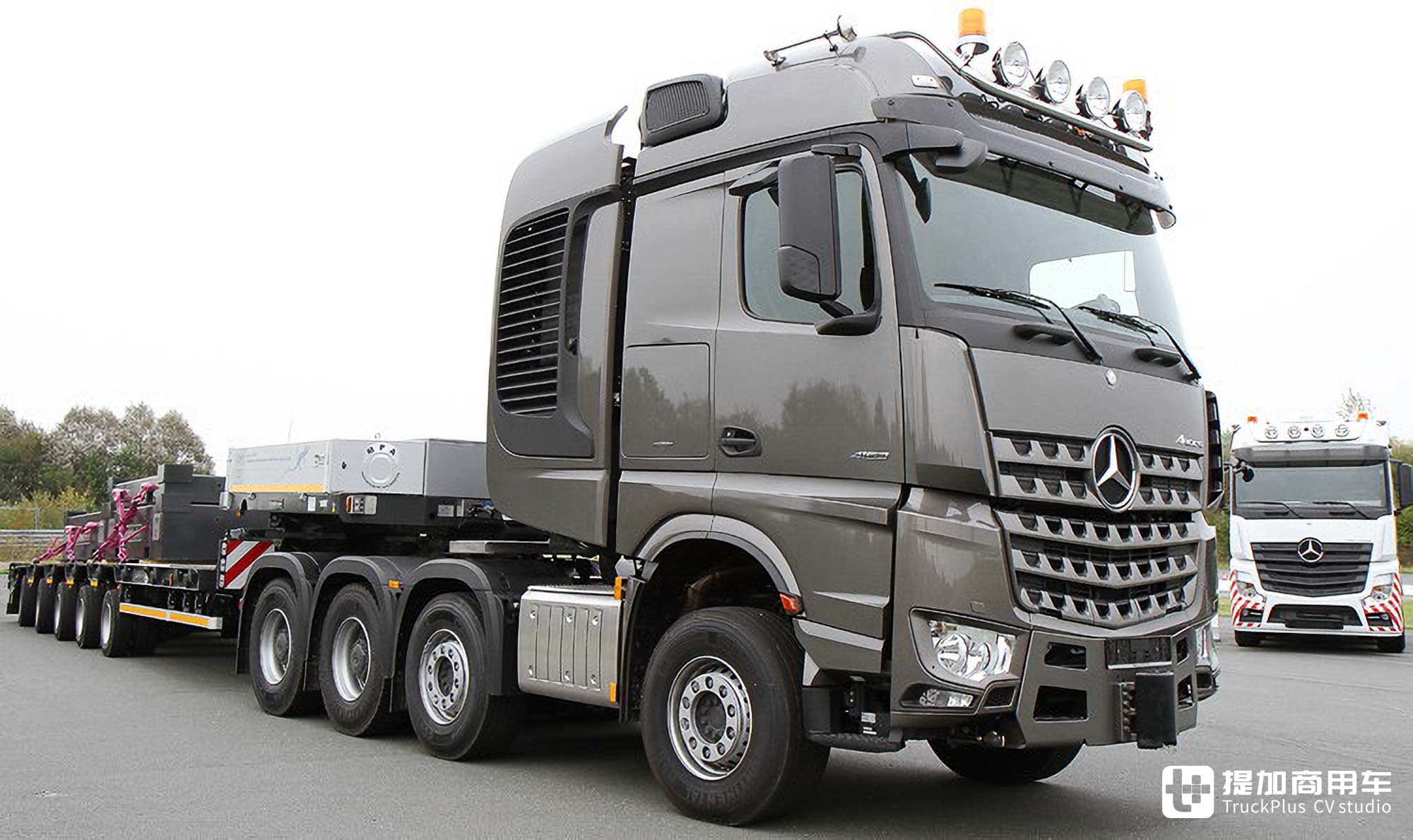 十年前的它开启了大件运输新纪元,回顾奔驰Actros SLT与Arocs SLT大件运输车 - 第9张 - 提加商用车网 十年前的它开启了大件运输新纪元,回顾奔驰Actros SLT与Arocs SLT大件运输车 - 第9张
