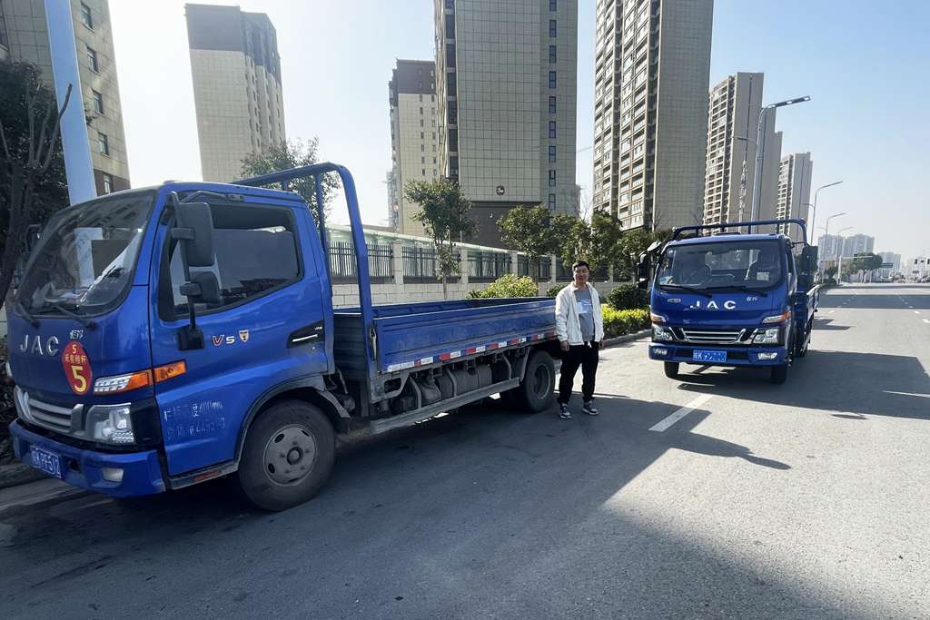 专注建筑材料运输,阜阳朱老板与江淮1卡骏铃V5走出一条阳光大道 - 第3张 - 提加商用车网 专注建筑材料运输,阜阳朱老板与江淮1卡骏铃V5走出一条阳光大道 - 第3张