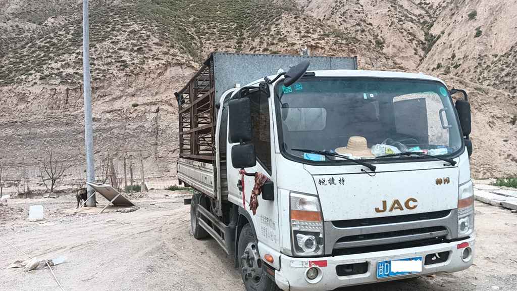 物产中国 百万同行│甘肃白银苏师傅:5年跑了84万公里,开帅铃Q6把靖远羊羔肉送遍大西南 - 第4张 - 提加商用车网 物产中国 百万同行│甘肃白银苏师傅:5年跑了84万公里,开帅铃Q6把靖远羊羔肉送遍大西南 - 第4张