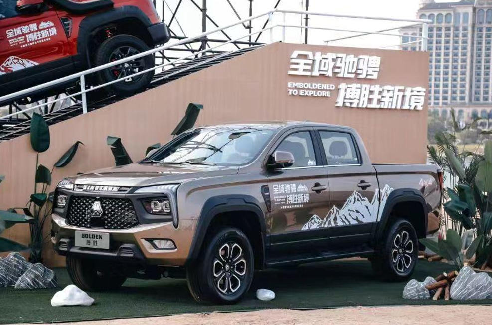 搏胜皮卡正式上市 补齐中国重汽全系列商用车最后一块拼图 - 第2张