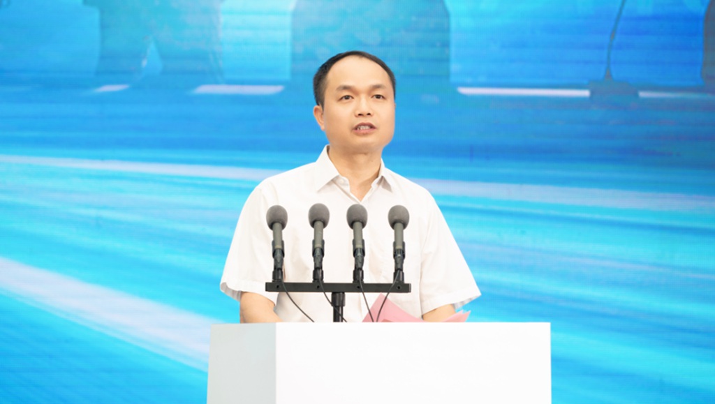 解放悍V-LNG中置轴轿运车隆重上市! - 第3张 - 提加商用车网 解放悍V-LNG中置轴轿运车隆重上市! - 第3张